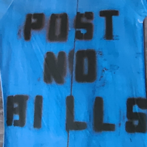 POST NO BILLS - Picture 5 of 7